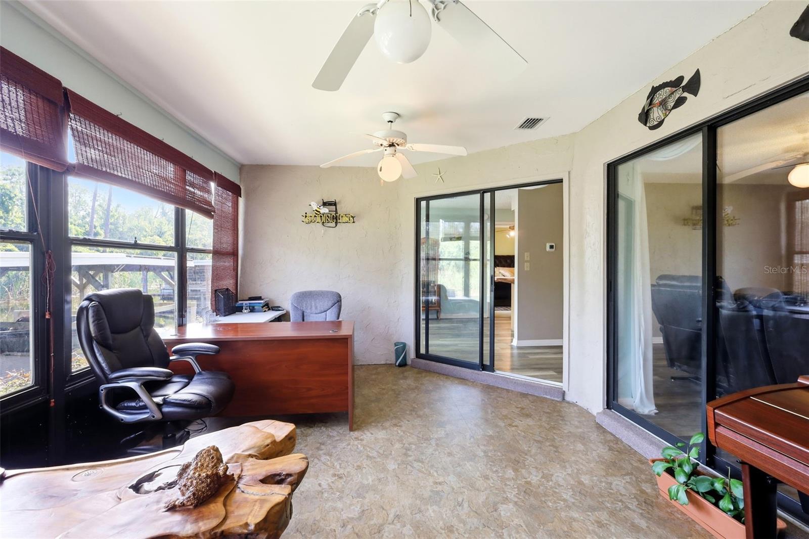 LAKE HARRIS SHORES - Residential