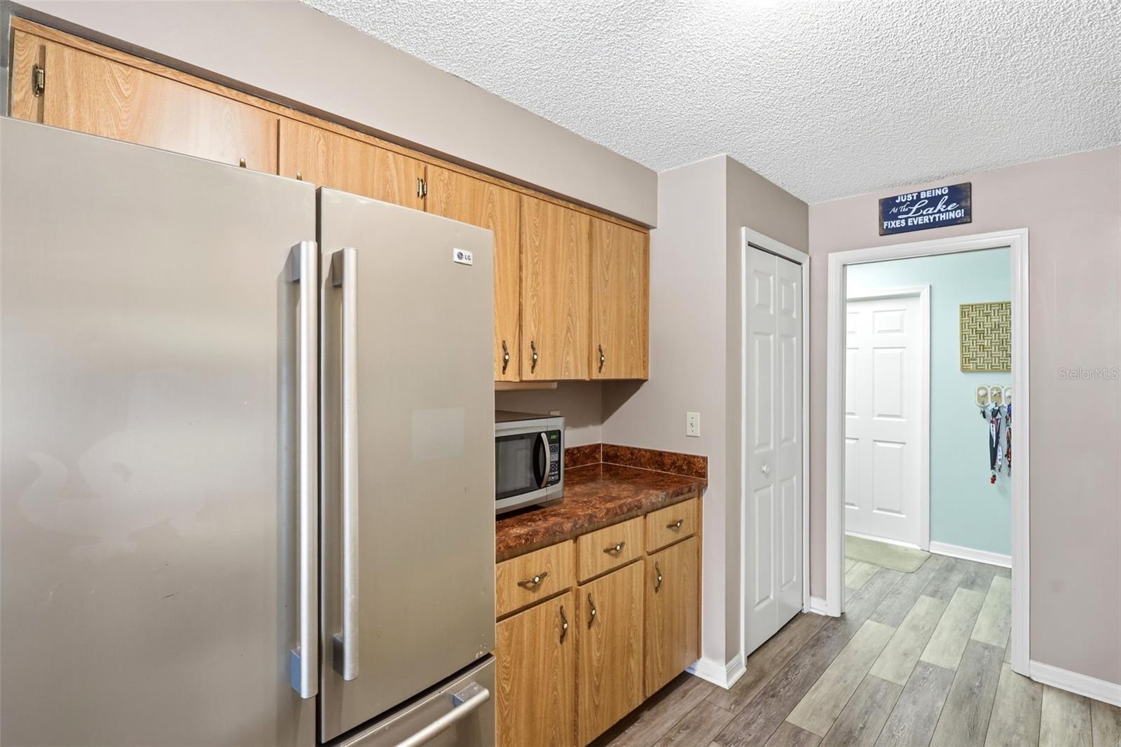 LAKE HARRIS SHORES - Residential