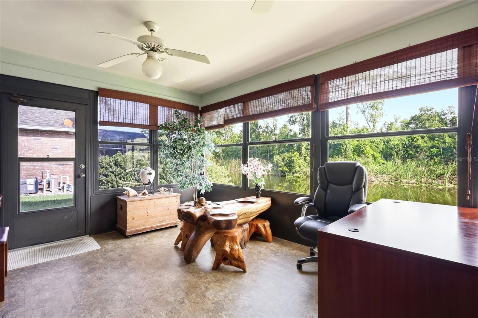 LAKE HARRIS SHORES - Residential