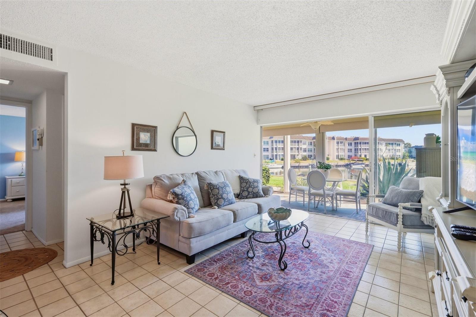 LONGBOAT HARBOUR - Residential