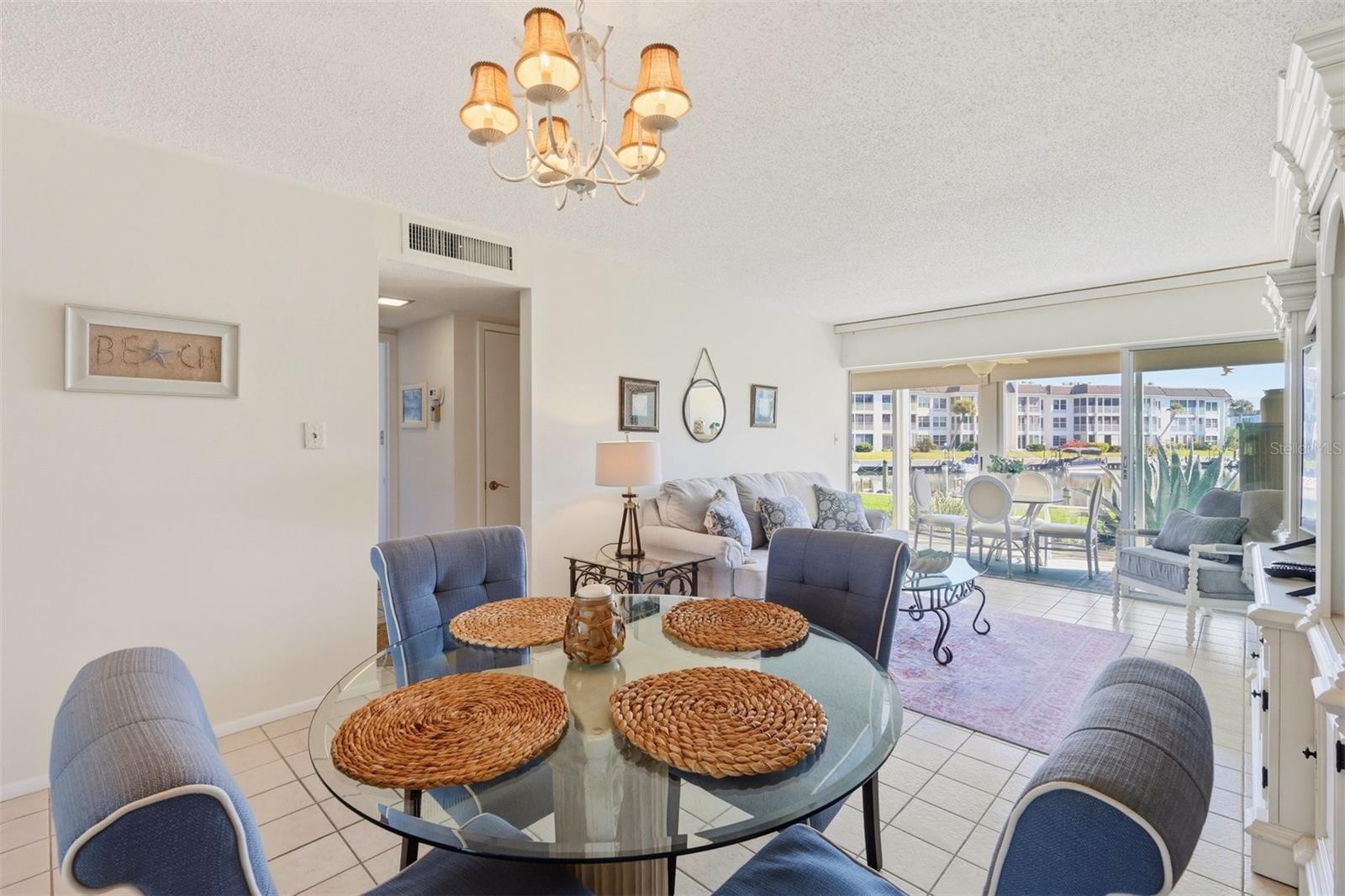 LONGBOAT HARBOUR - Residential