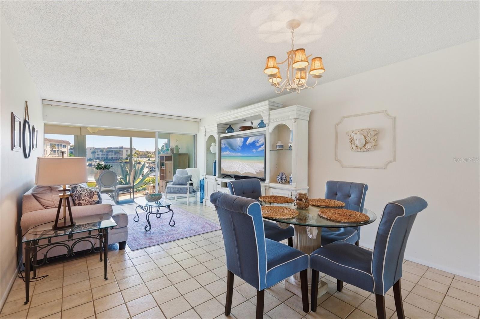 LONGBOAT HARBOUR - Residential