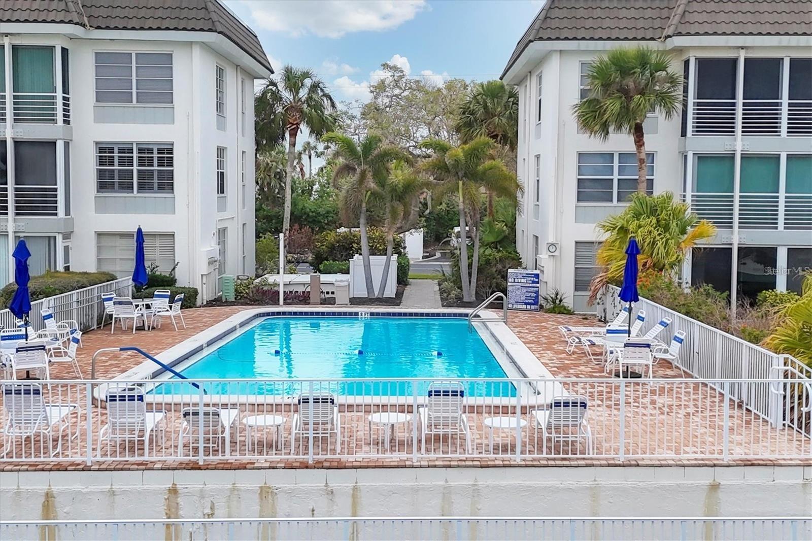 LONGBOAT HARBOUR - Residential