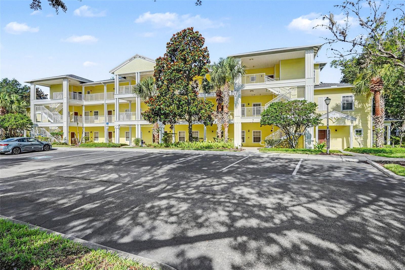 BAHAMA BAY - Residential