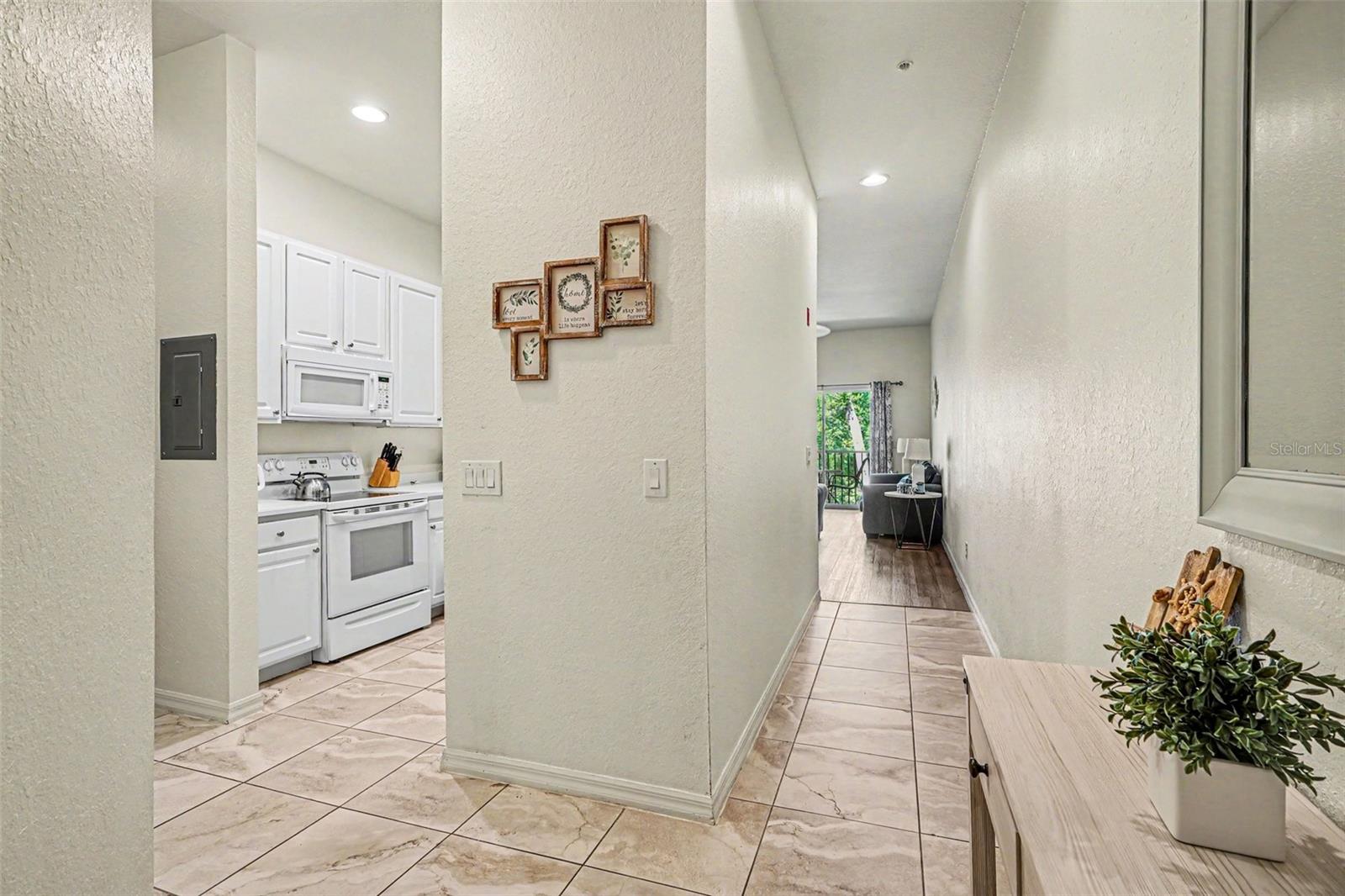 BAHAMA BAY - Residential