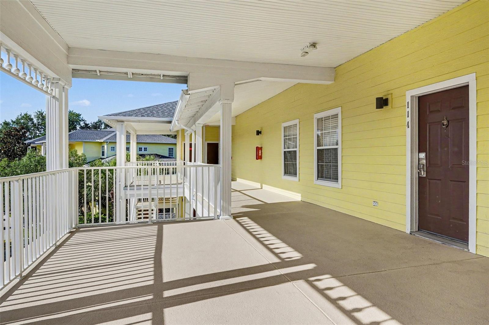 BAHAMA BAY - Residential