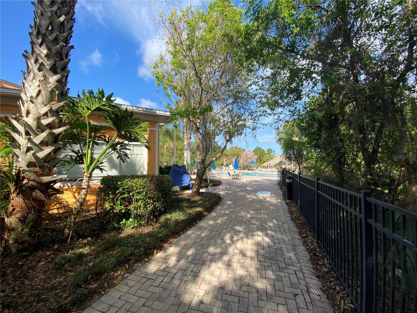 BAHAMA BAY - Residential