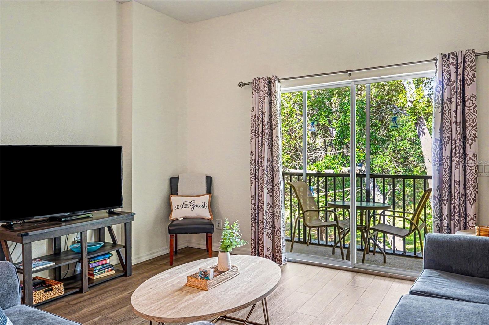 BAHAMA BAY - Residential