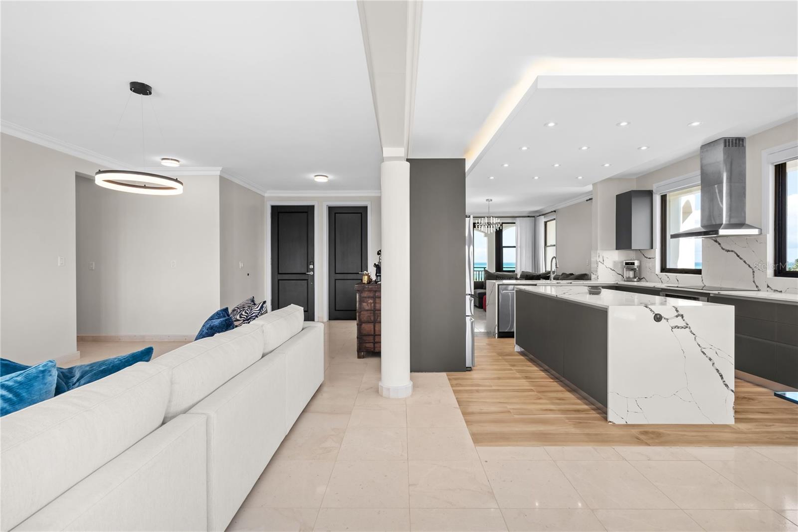 GRAND RESERVE COUNTRY CLUB RESIDENCES - Residential