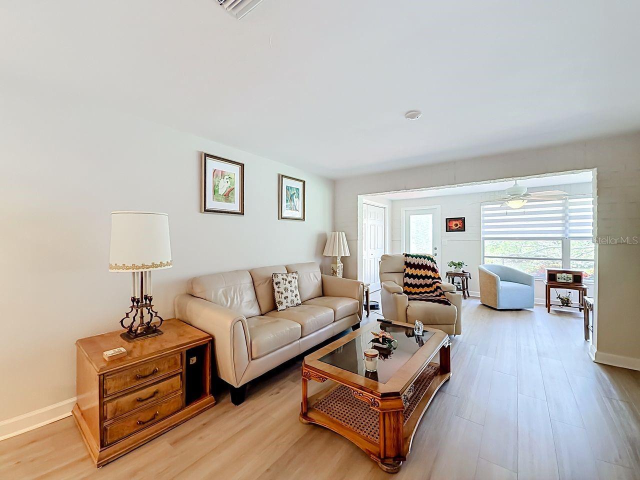 GARDENS BEACON SQUARE - Residential