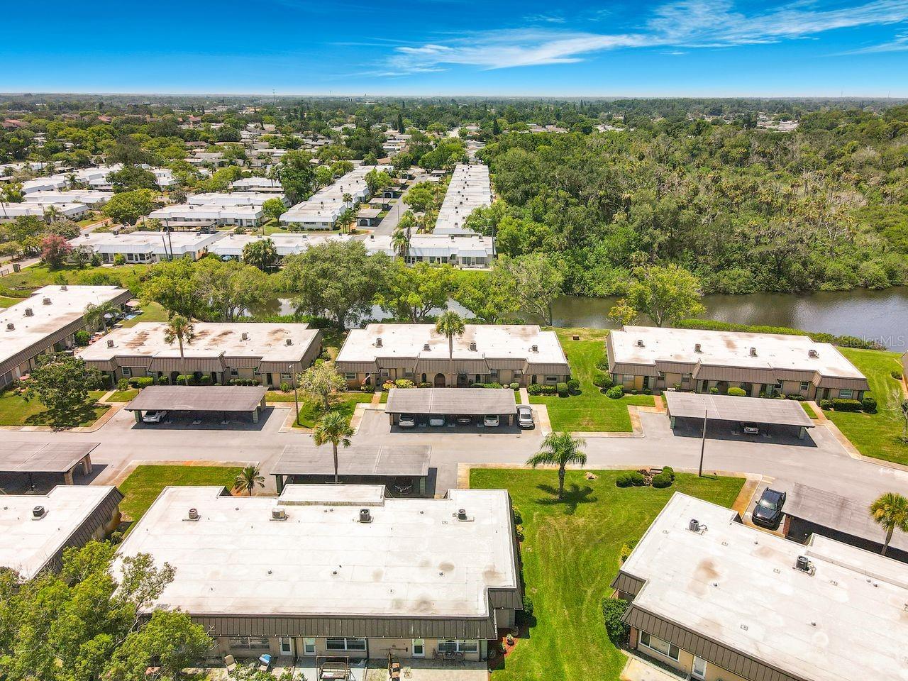 GARDENS BEACON SQUARE - Residential