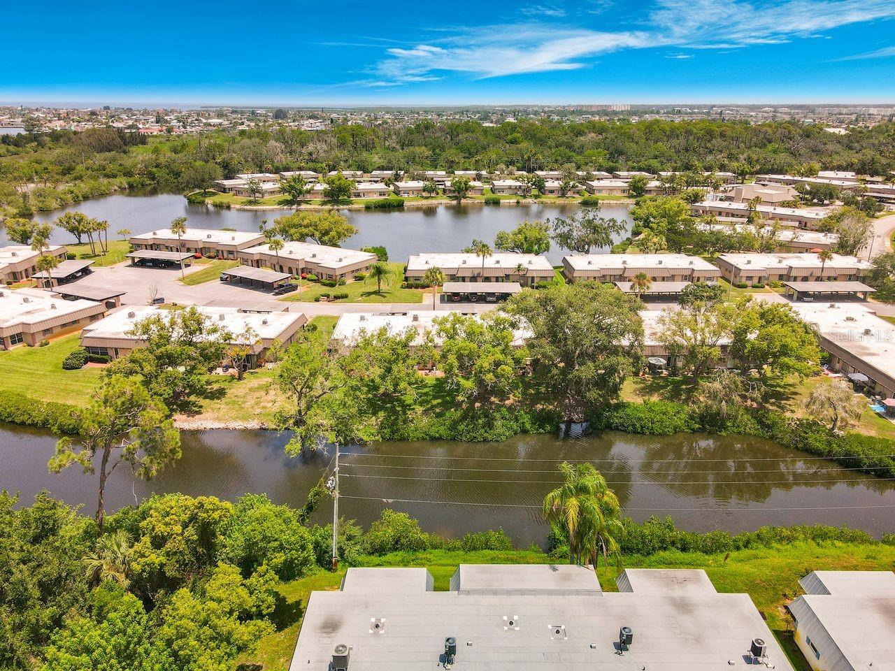 GARDENS BEACON SQUARE - Residential