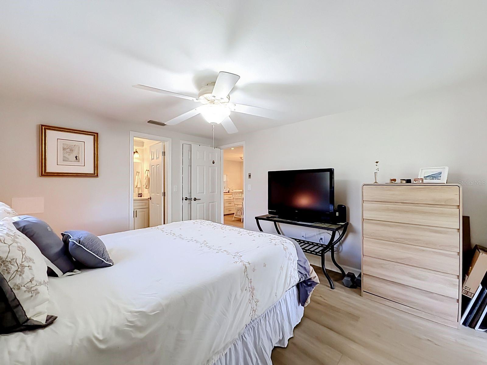 GARDENS BEACON SQUARE - Residential