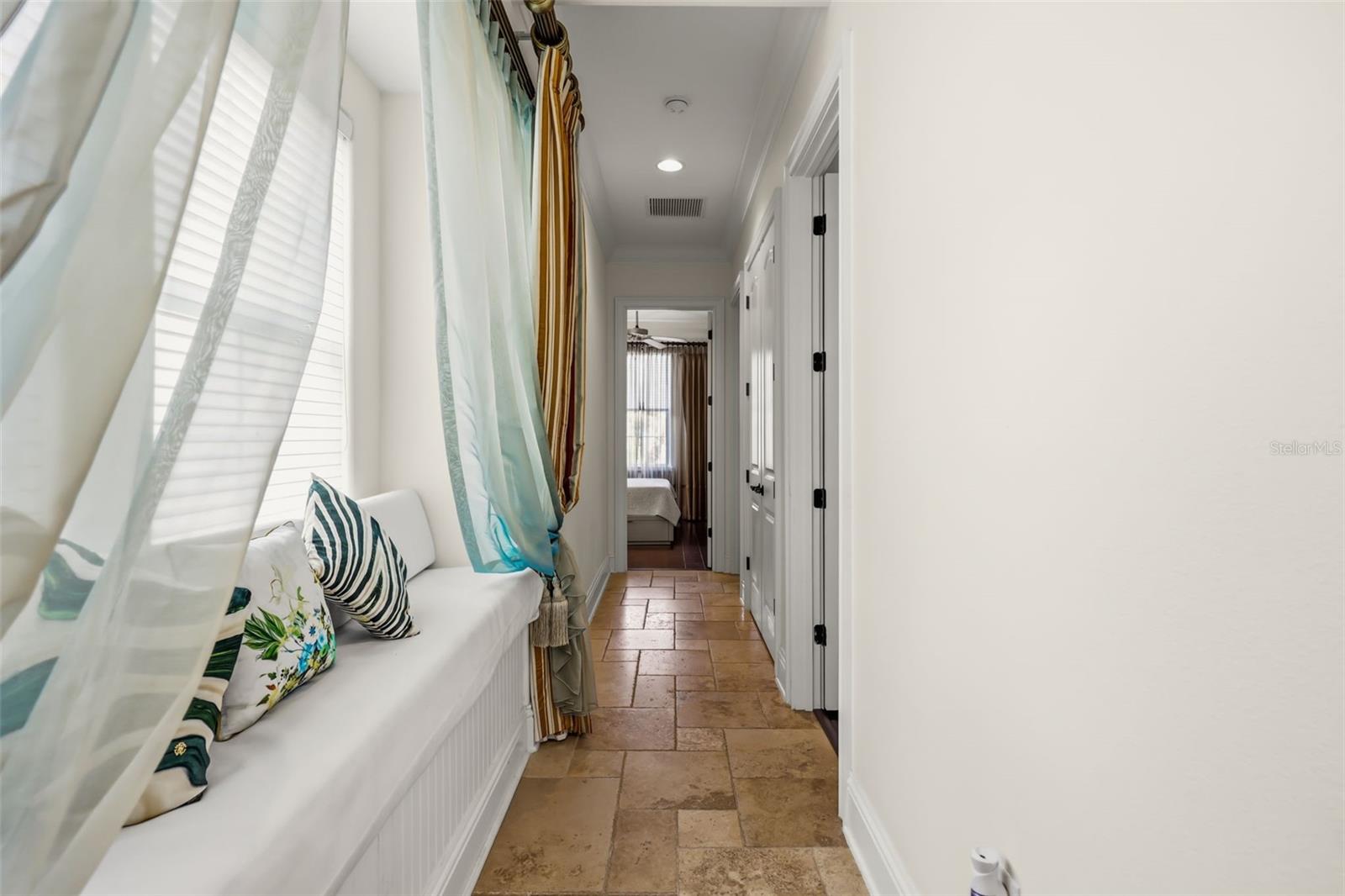 CASA DEL LAGO-REPLAT - Residential