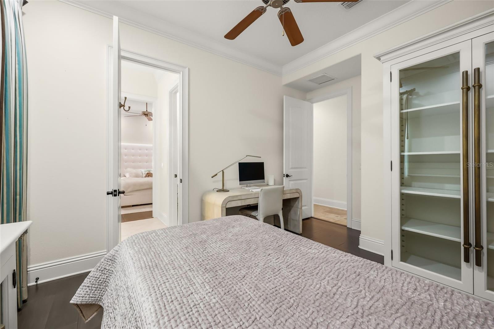 CASA DEL LAGO-REPLAT - Residential