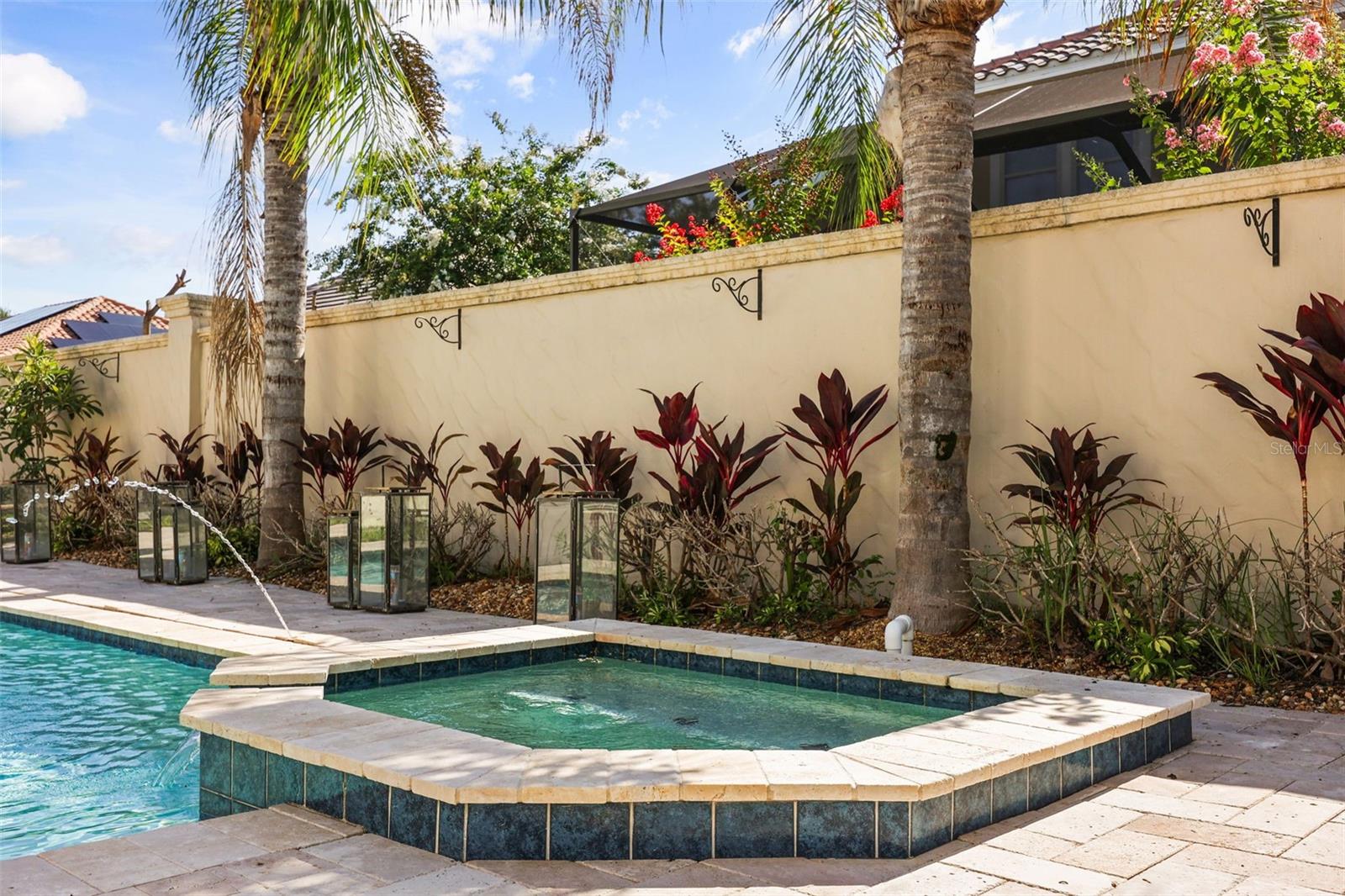 CASA DEL LAGO-REPLAT - Residential