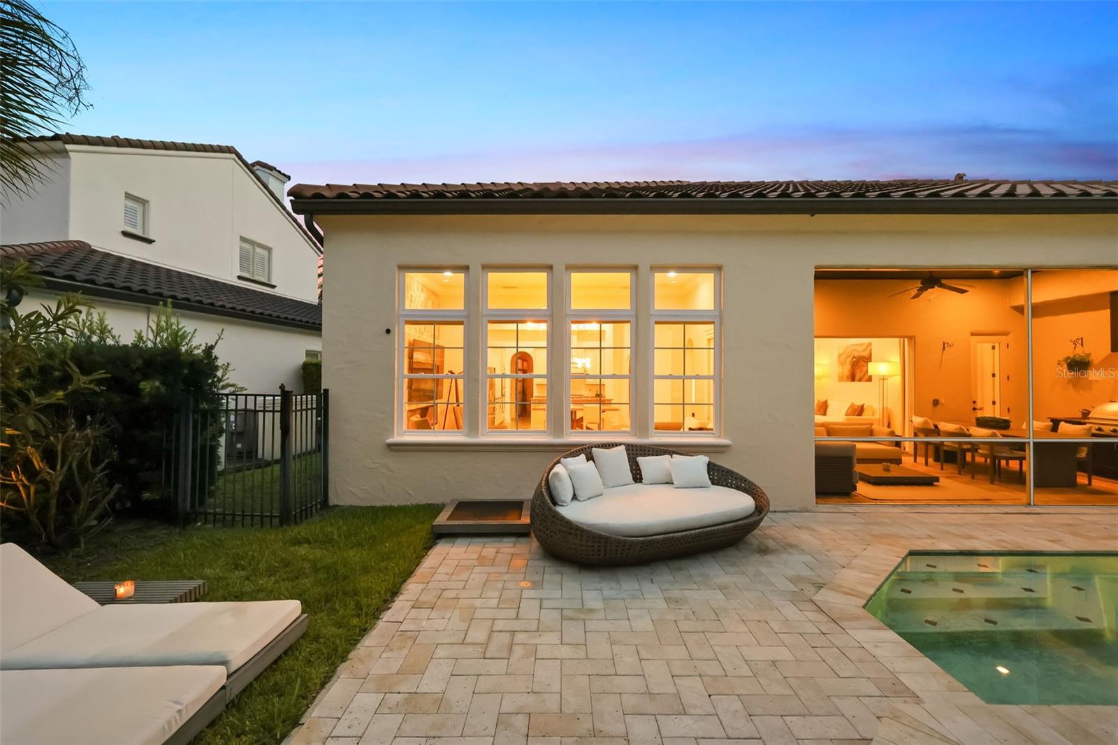 CASA DEL LAGO-REPLAT - Residential