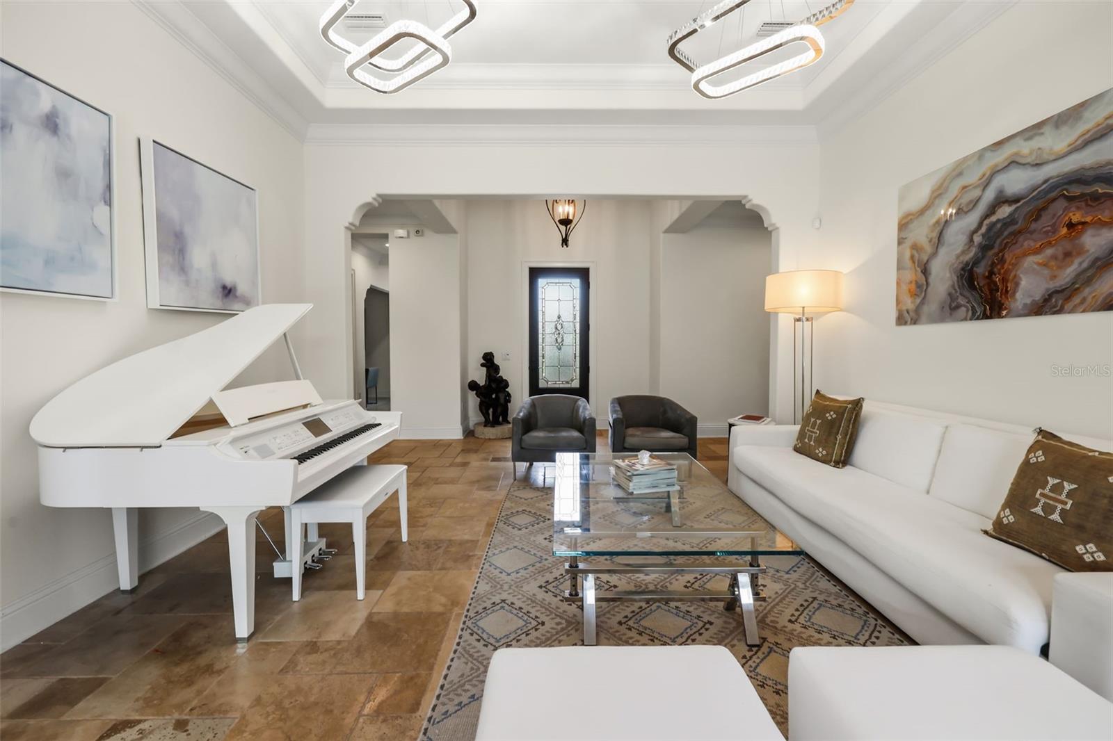 CASA DEL LAGO-REPLAT - Residential