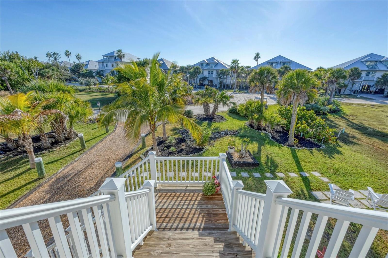 ISLAND HARBOR BCH CLUB SEC 01 - Residential