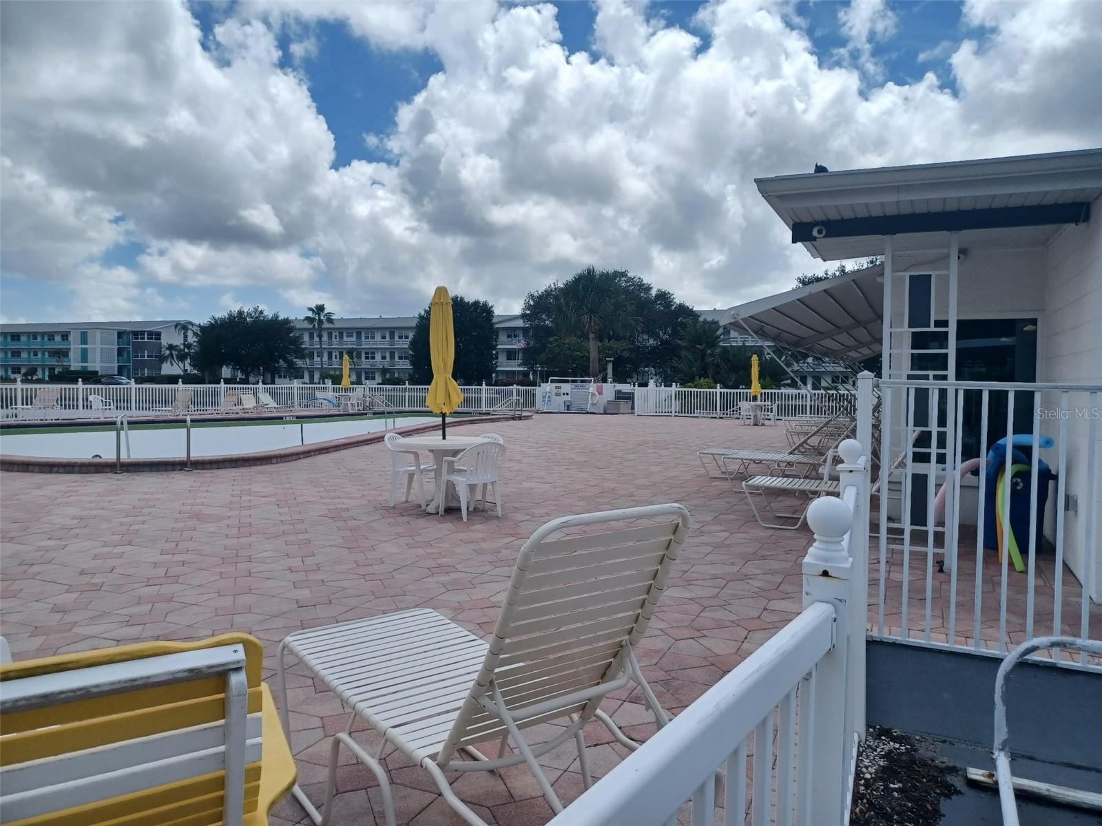TOWN APTS CONDO - Residential