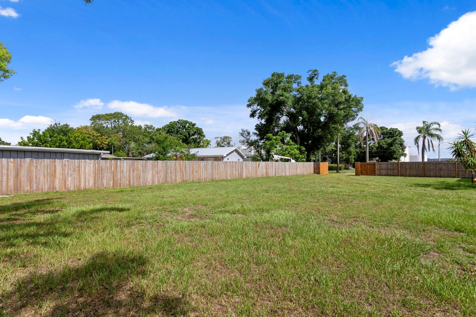 FLORAL VILLA ESTATES - Land