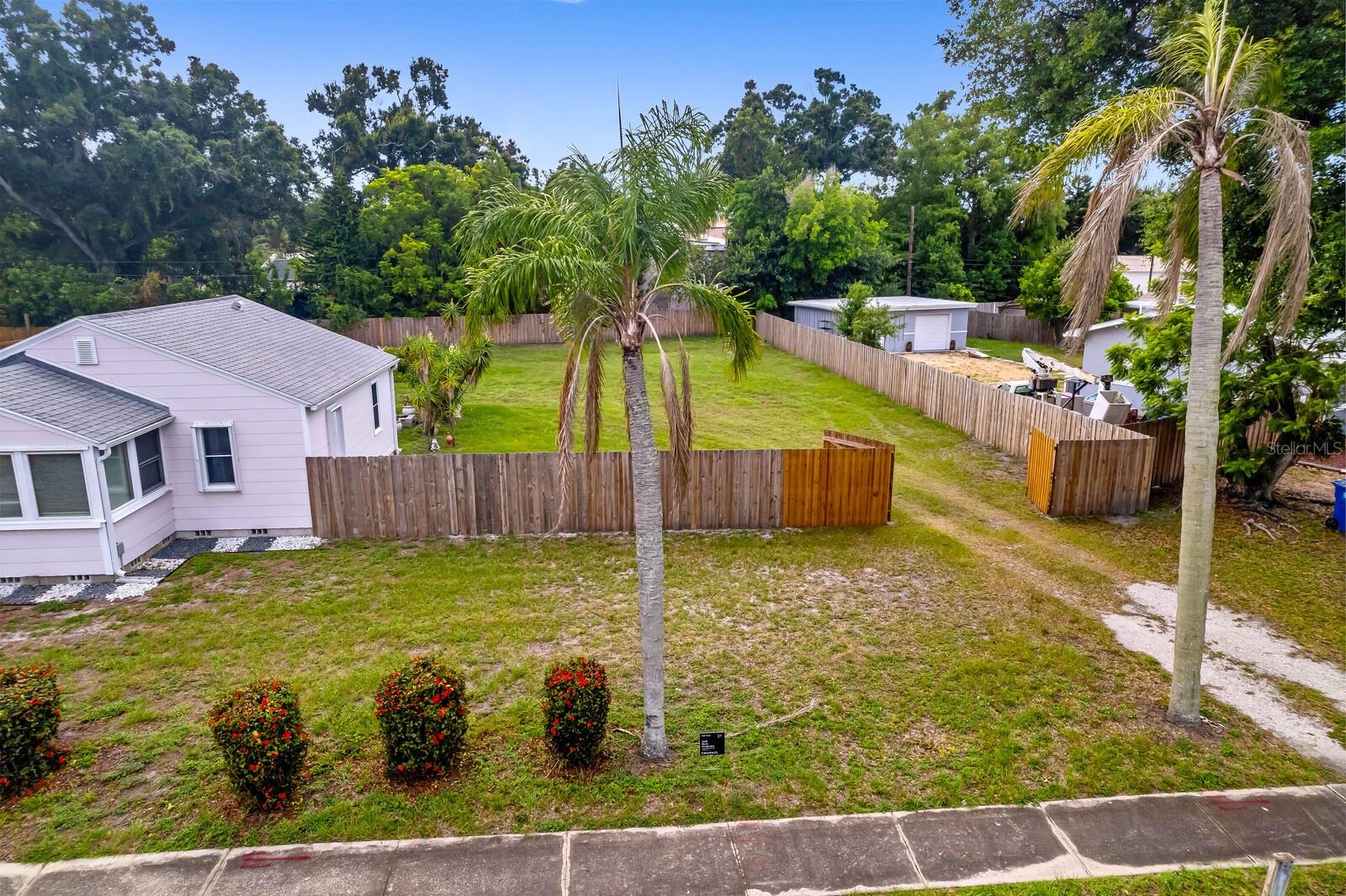 FLORAL VILLA ESTATES - Land