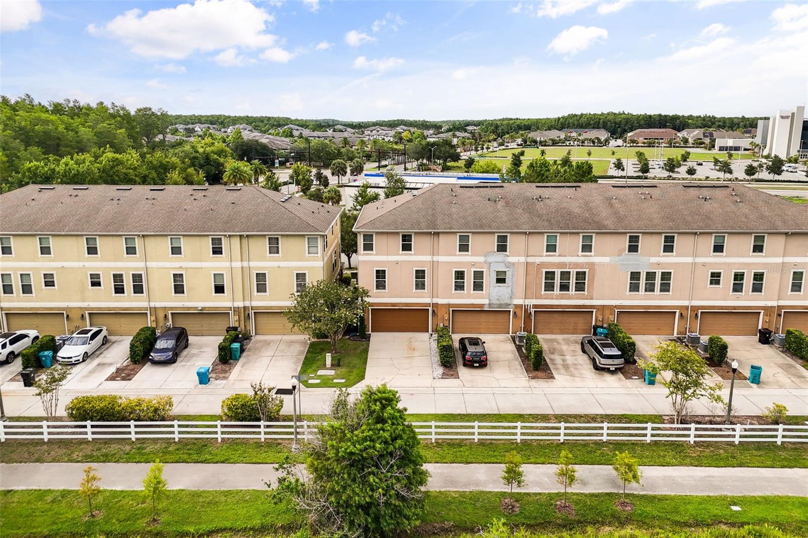 OVERLOOK/EAST PARK - Residential