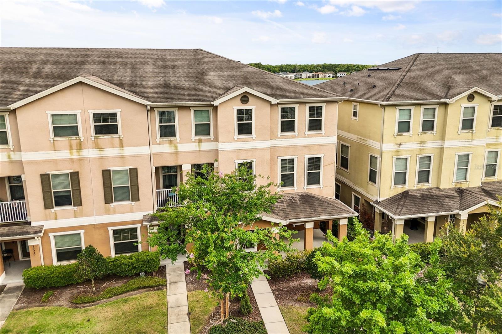 OVERLOOK/EAST PARK - Residential