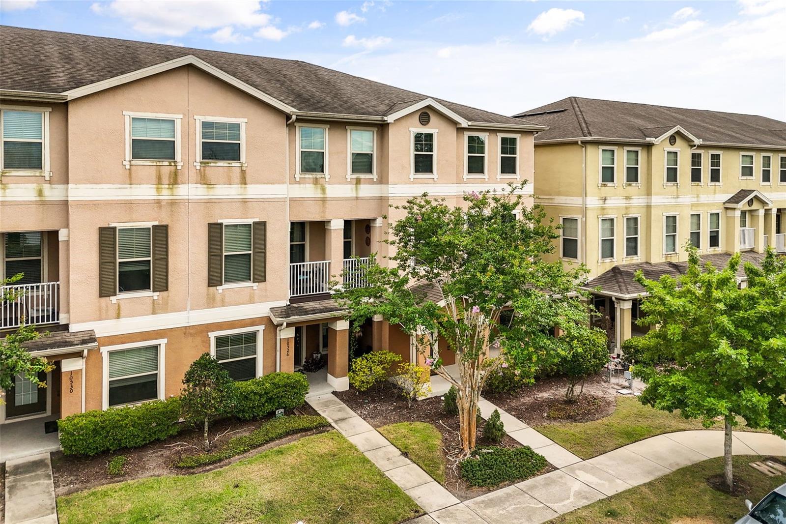 OVERLOOK/EAST PARK - Residential