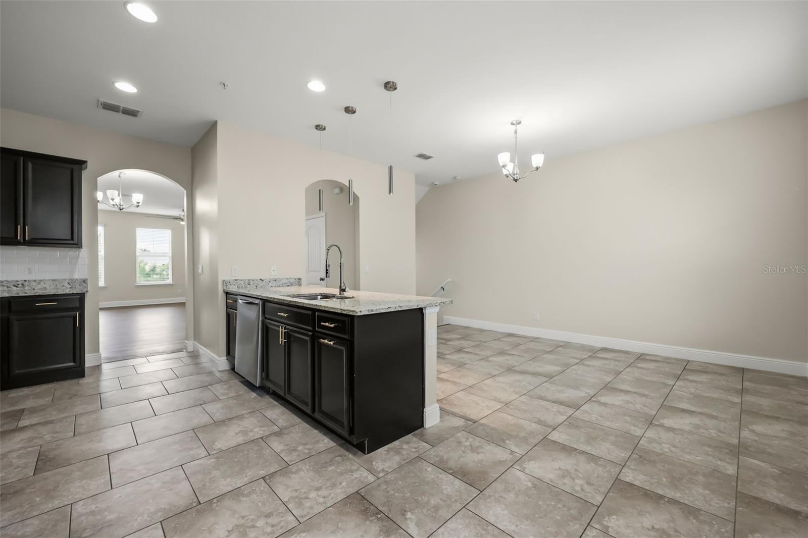 OVERLOOK/EAST PARK - Residential