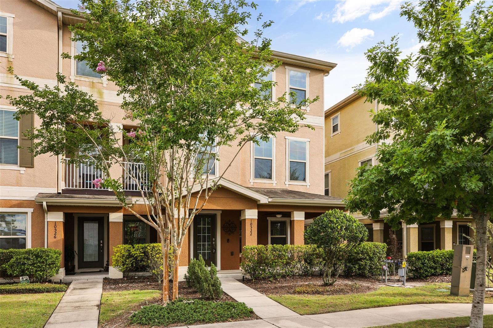 OVERLOOK/EAST PARK - Residential