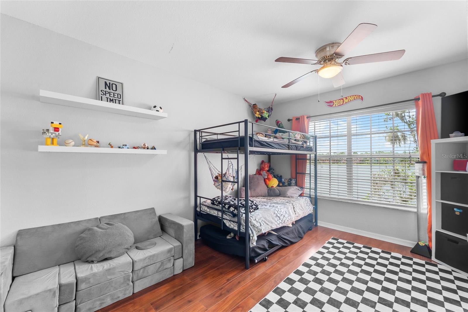 LAKE CHASE CONDO - Residential