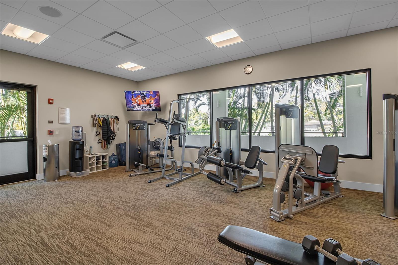 PLAYERS CLUB I - Residential