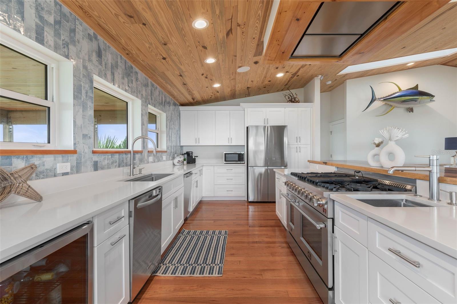 OSPREY POINT - Residential