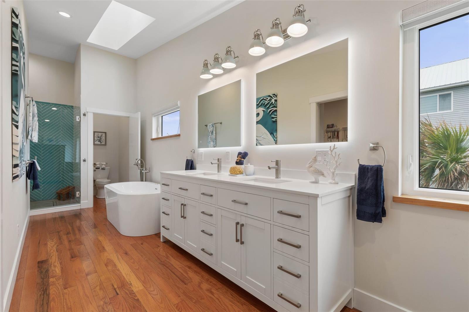 OSPREY POINT - Residential