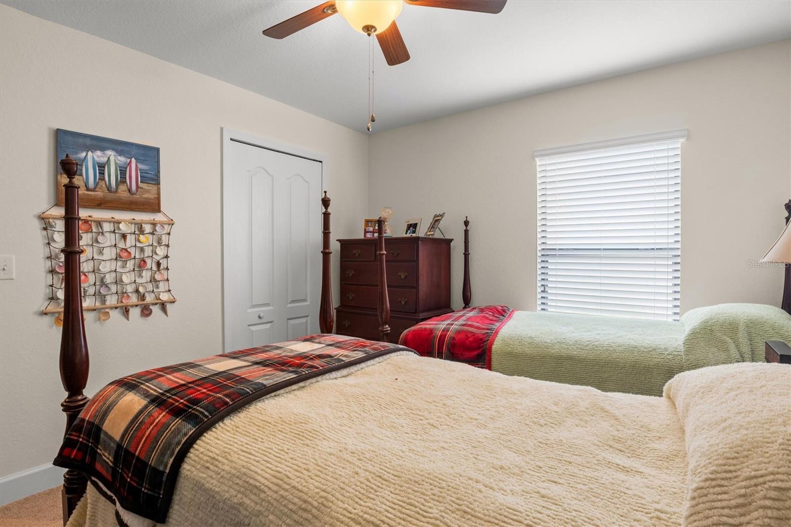 SUNSET POINTE PH 02 - Residential