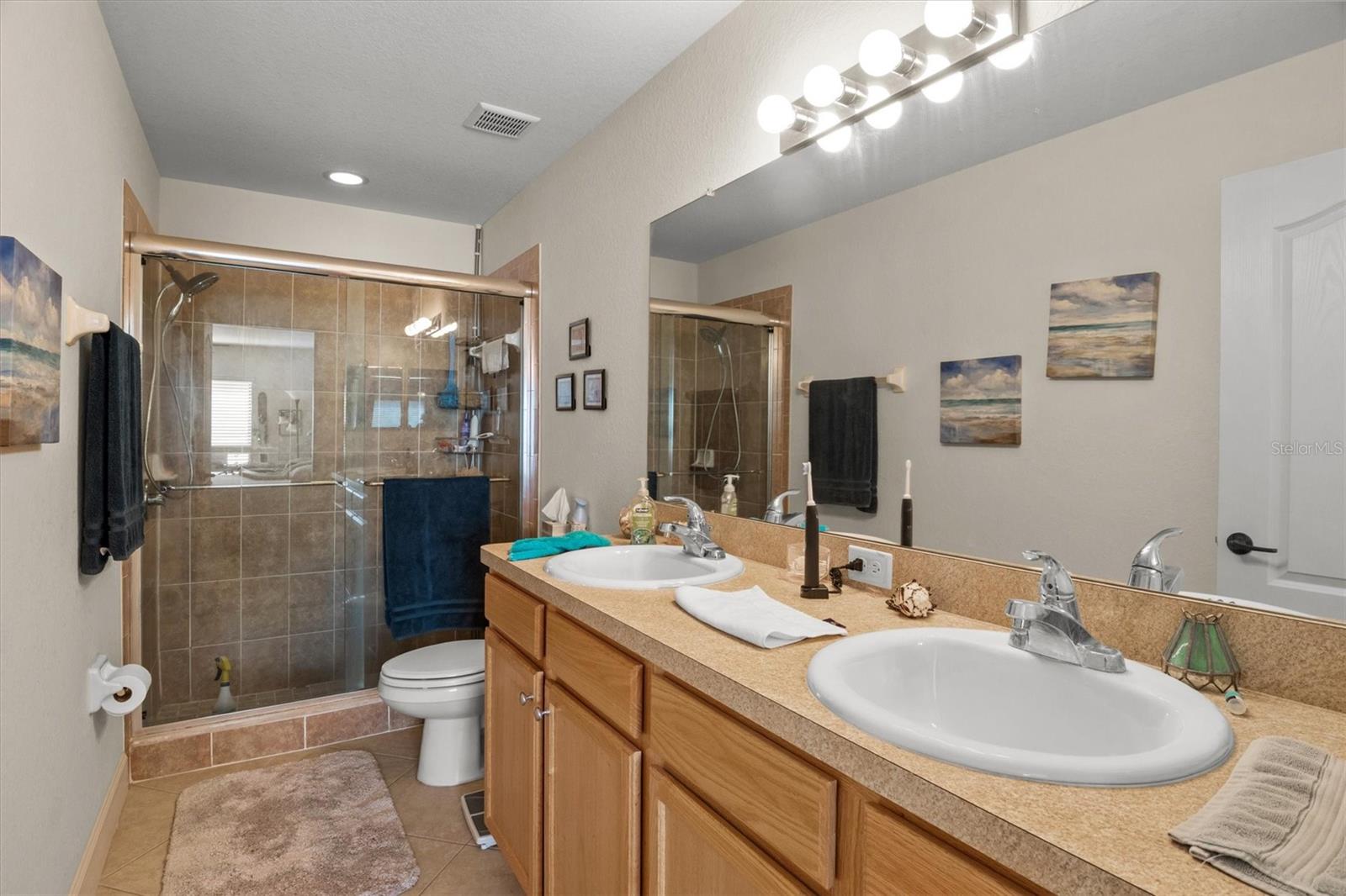 SUNSET POINTE PH 02 - Residential