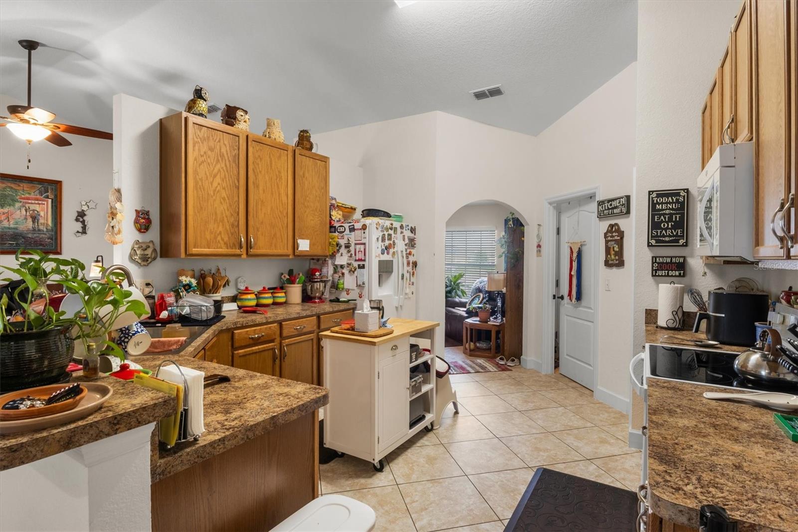 SUNSET POINTE PH 02 - Residential