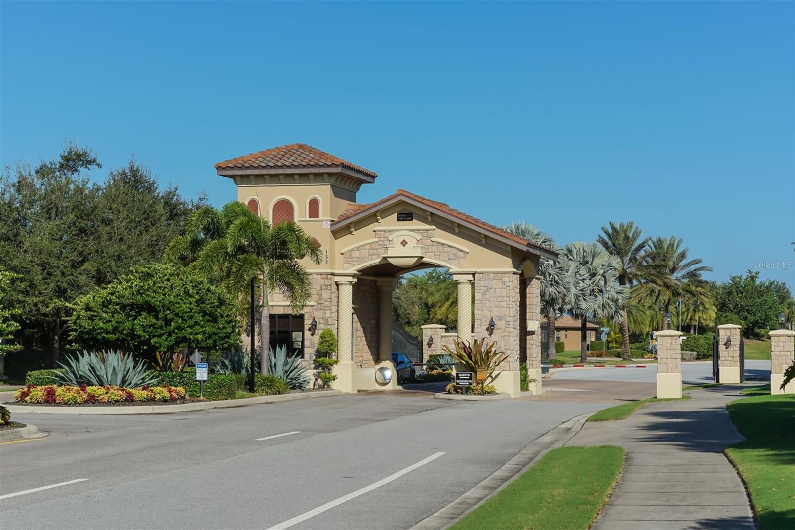 COACH HOMES VI AT RIVER STRAND PH 10 - Residential