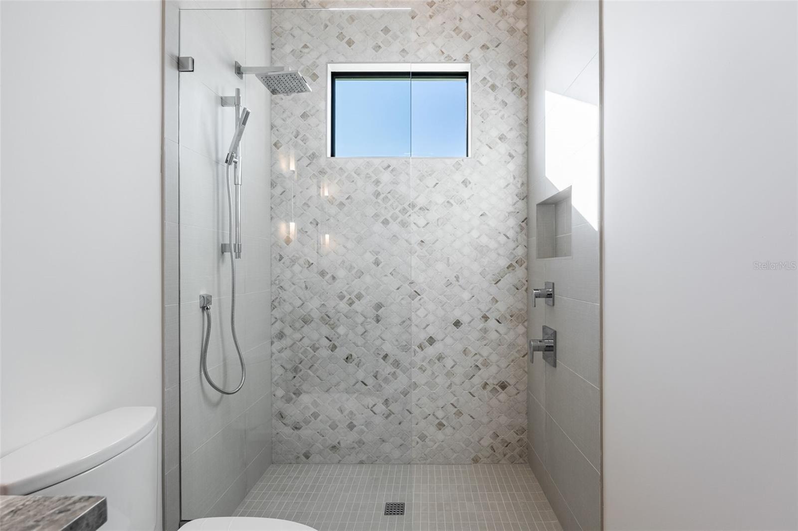 DEVONWOOD PRESERVE - Residential