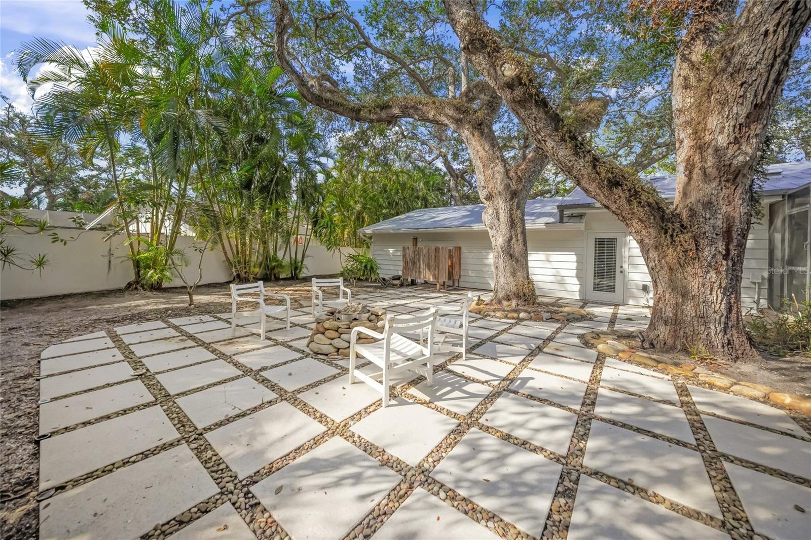SHORELAND WOODS SUB - Residential