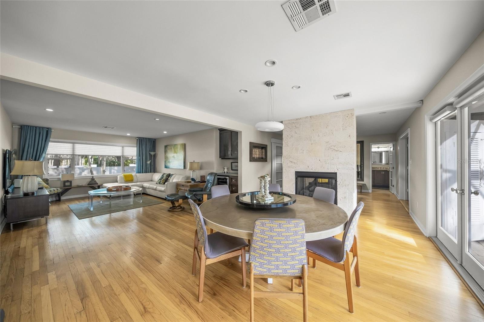 SHORELAND WOODS SUB - Residential