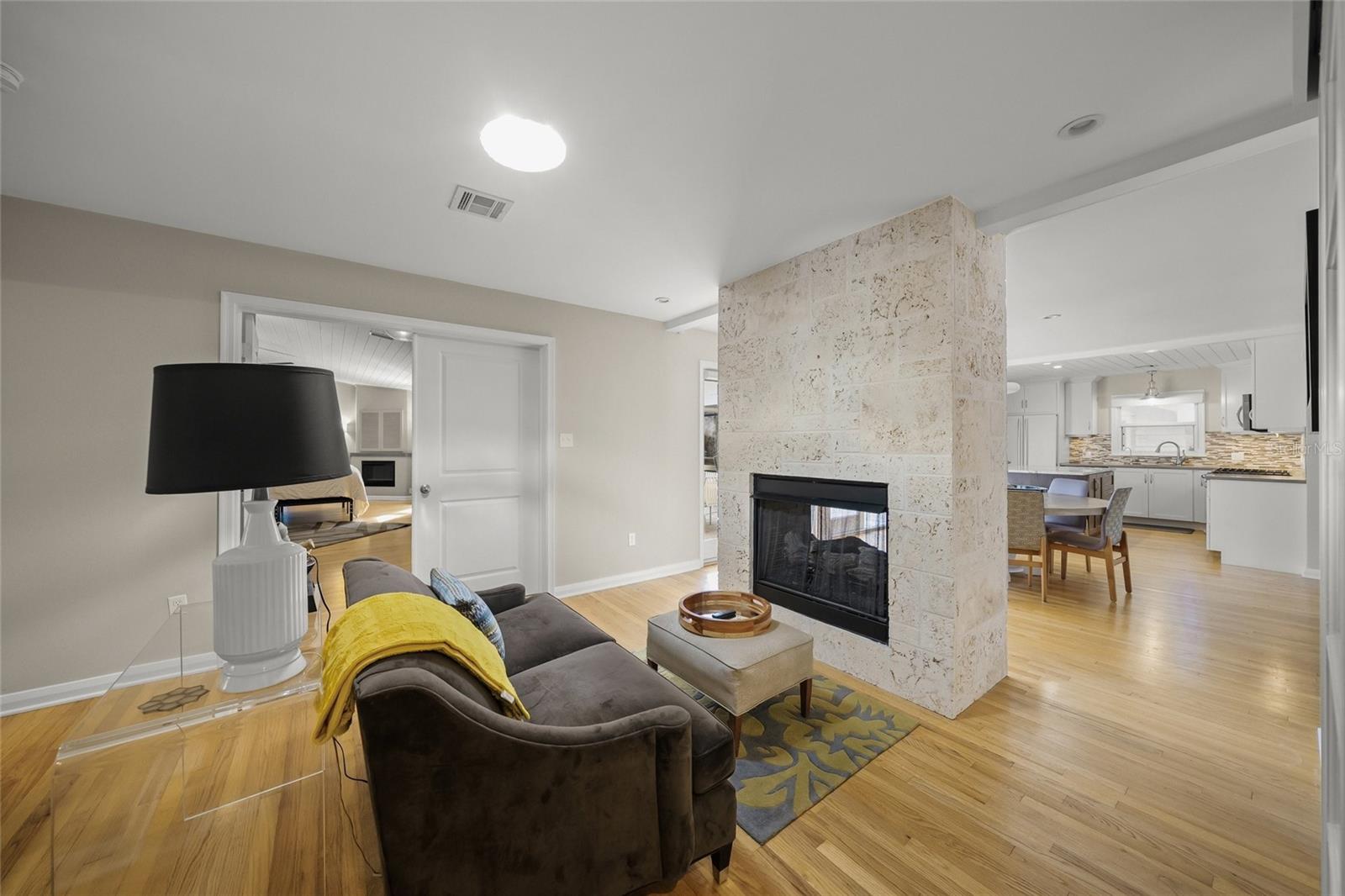 SHORELAND WOODS SUB - Residential