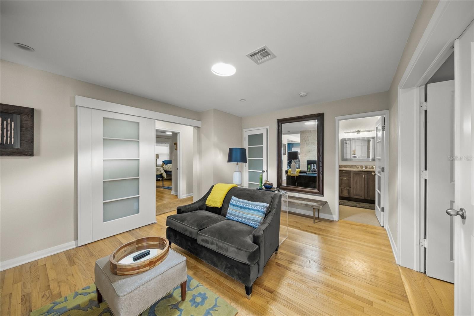 SHORELAND WOODS SUB - Residential