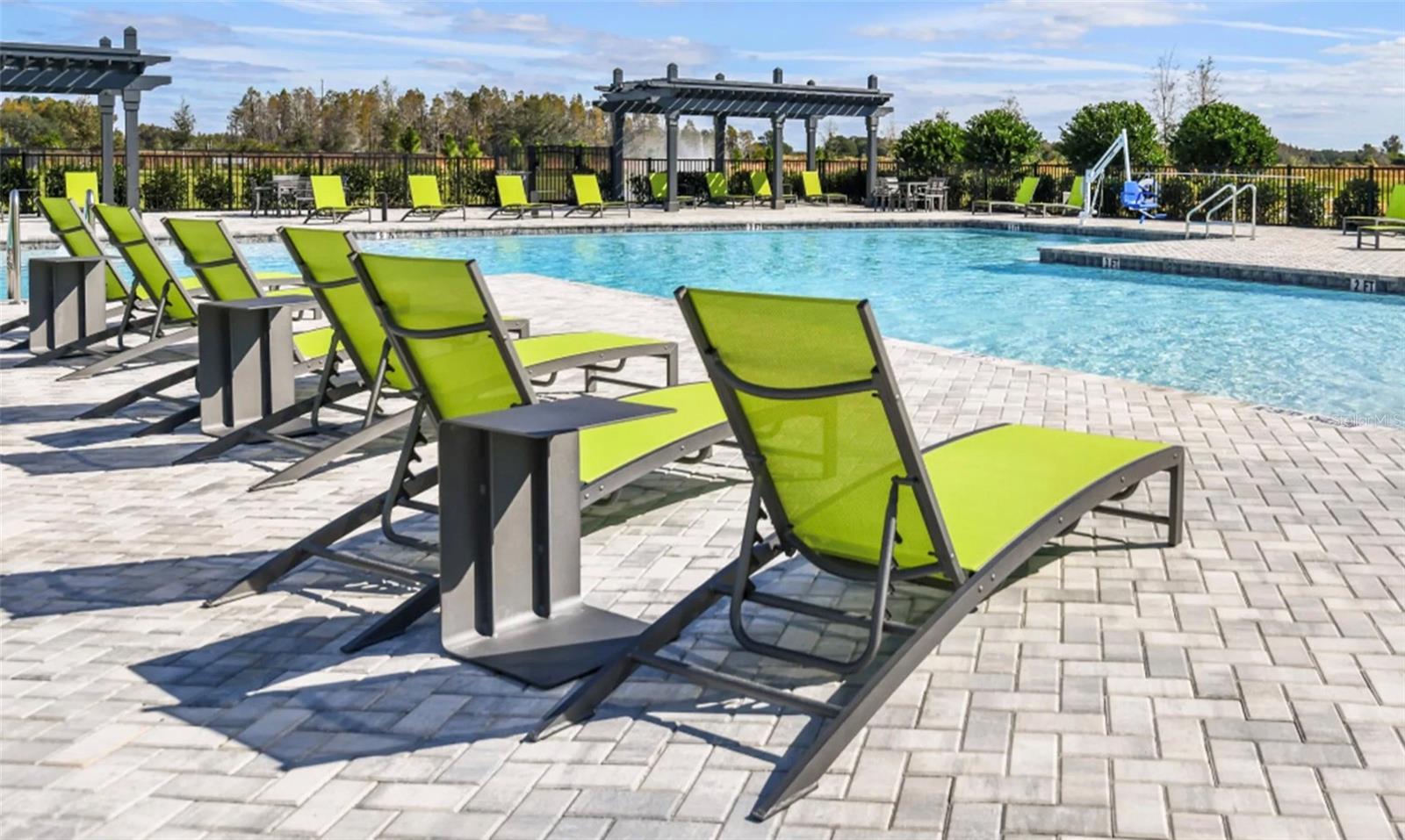 PERSIMMON PARK - Residential