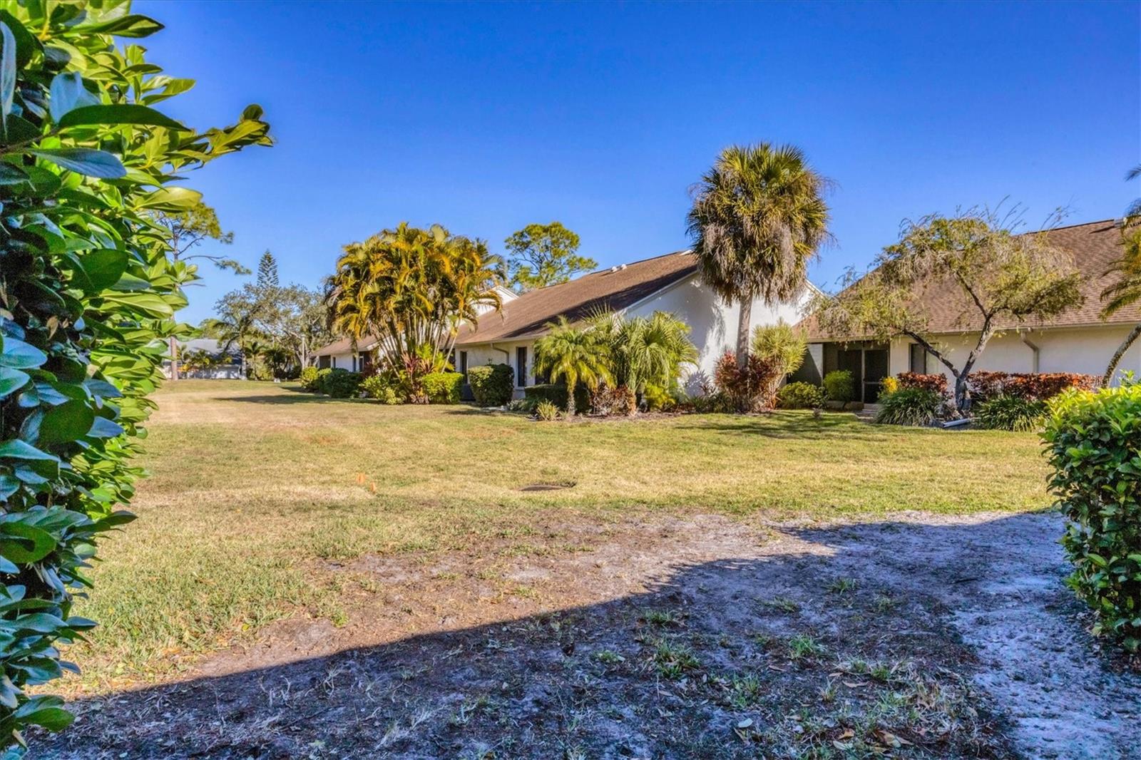 SOMERSET/THE MEADOWS - Residential