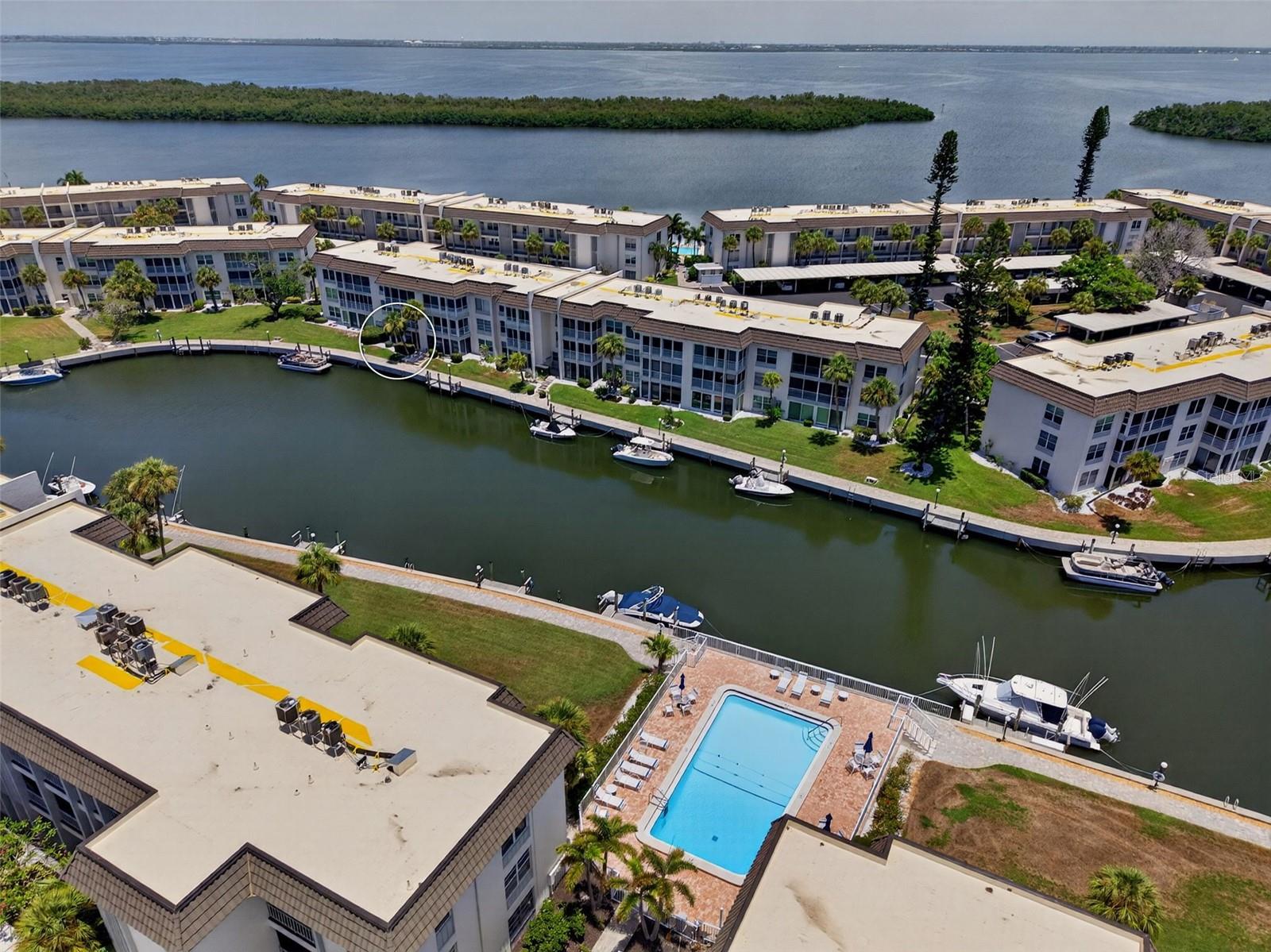 LONGBOAT HARBOUR - Residential