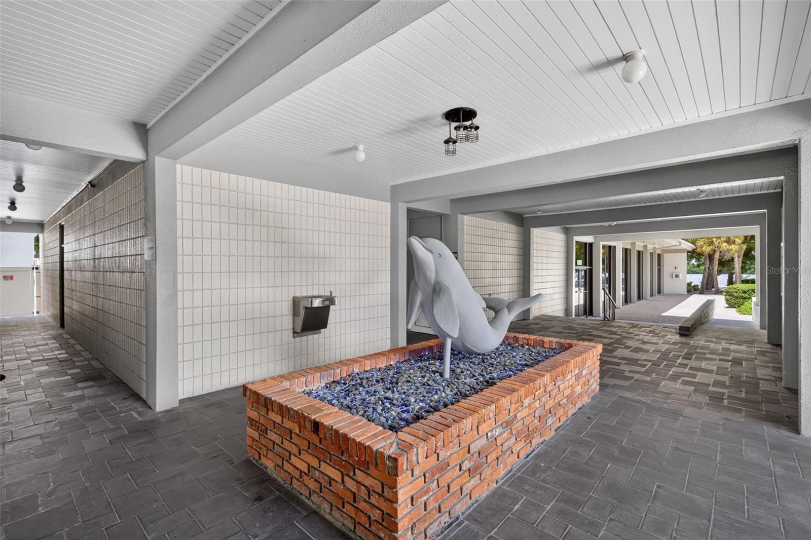 LONGBOAT HARBOUR - Residential