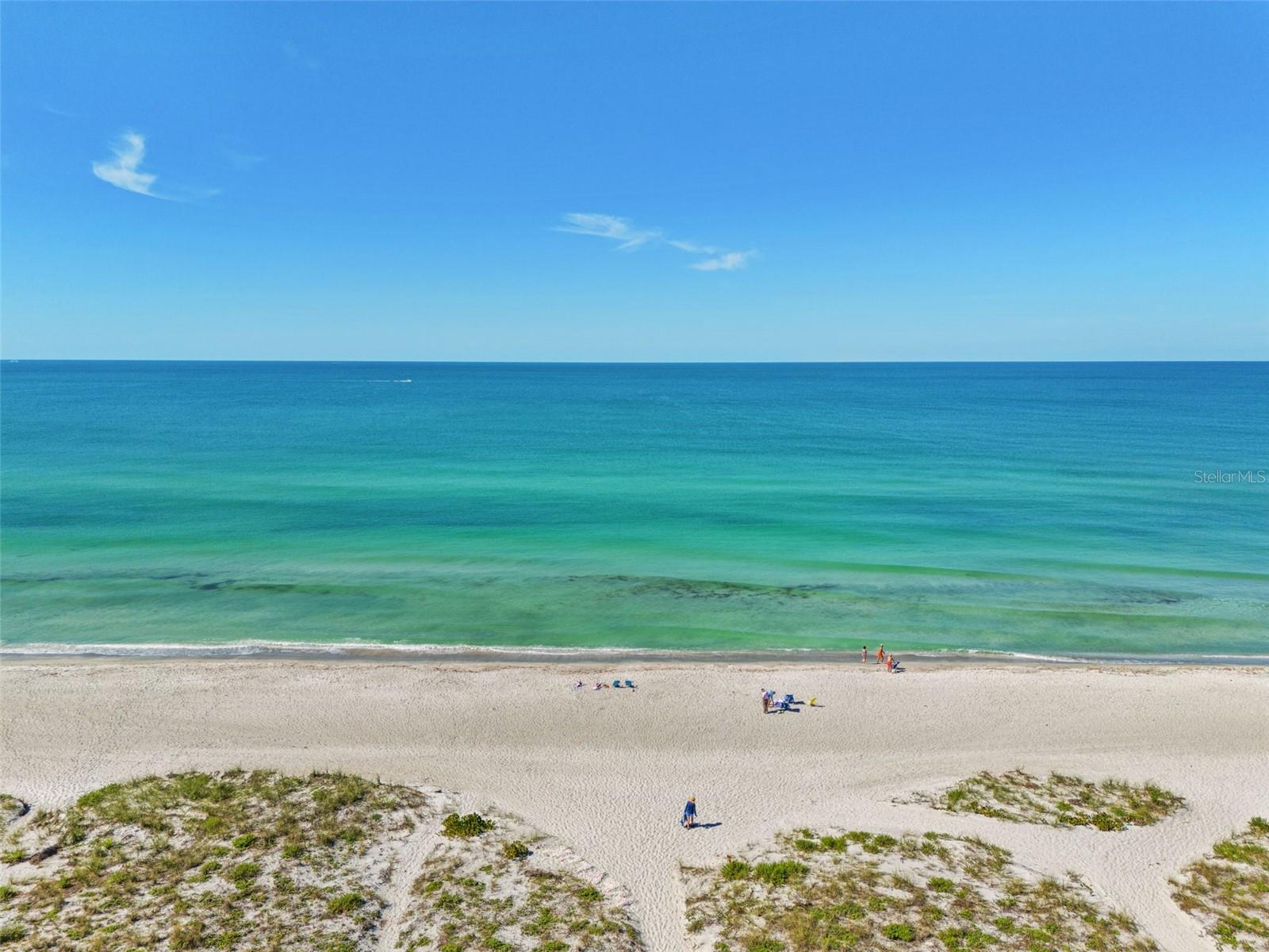 LONGBOAT HARBOUR - Residential