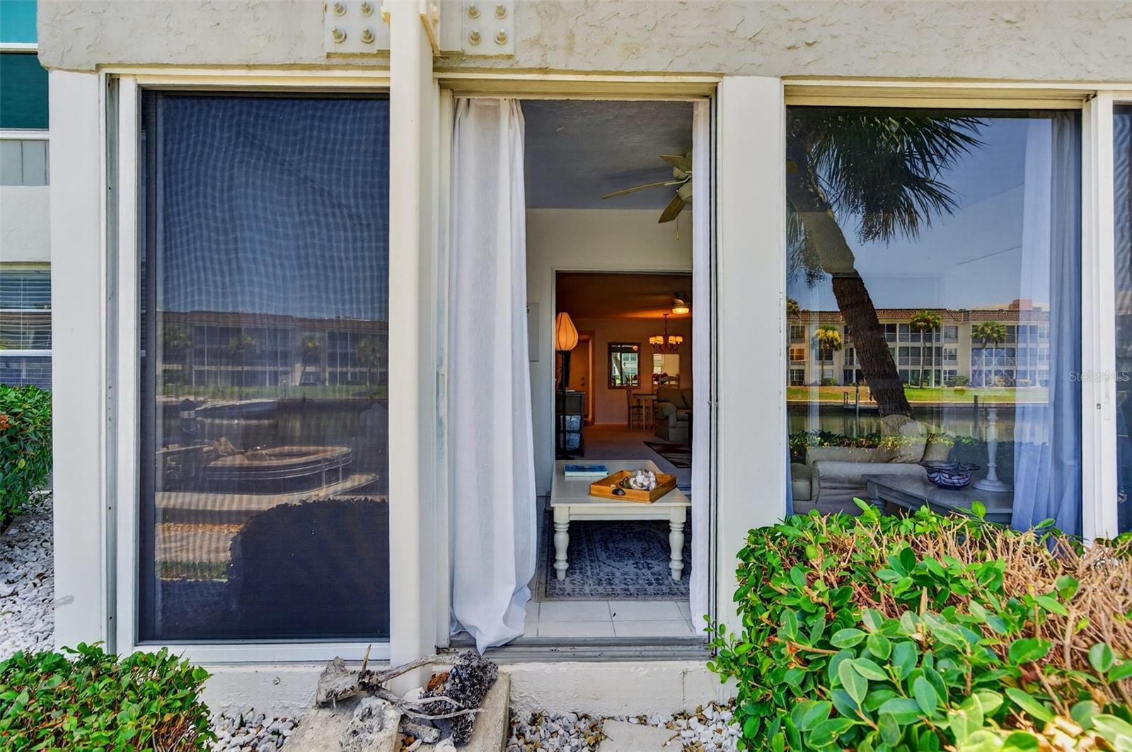 LONGBOAT HARBOUR - Residential